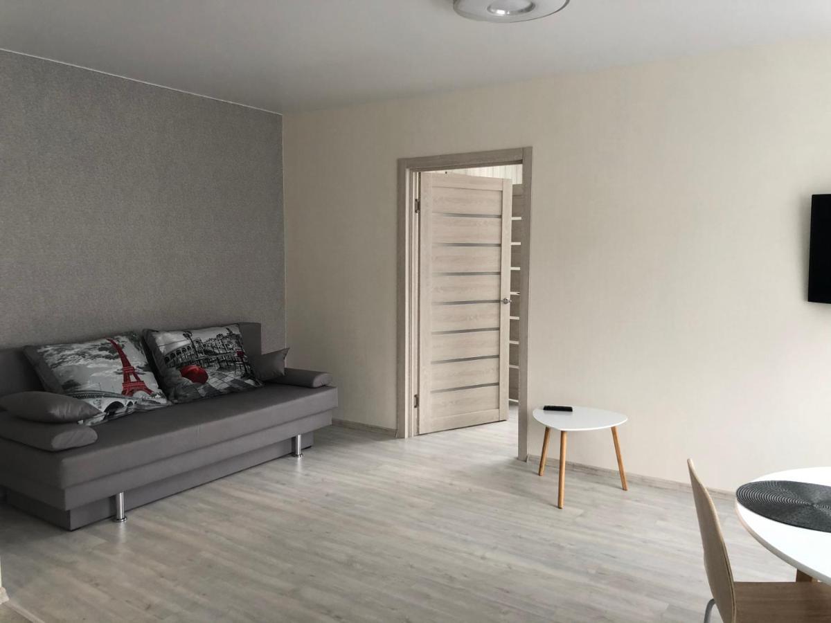 Cosy flat in the city centre Chernigov Exterior foto
